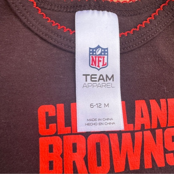 Cleveland Browns Kids One Pieces - Brown, White, Pink size 6-12 months bundle - Picture 4 of 7